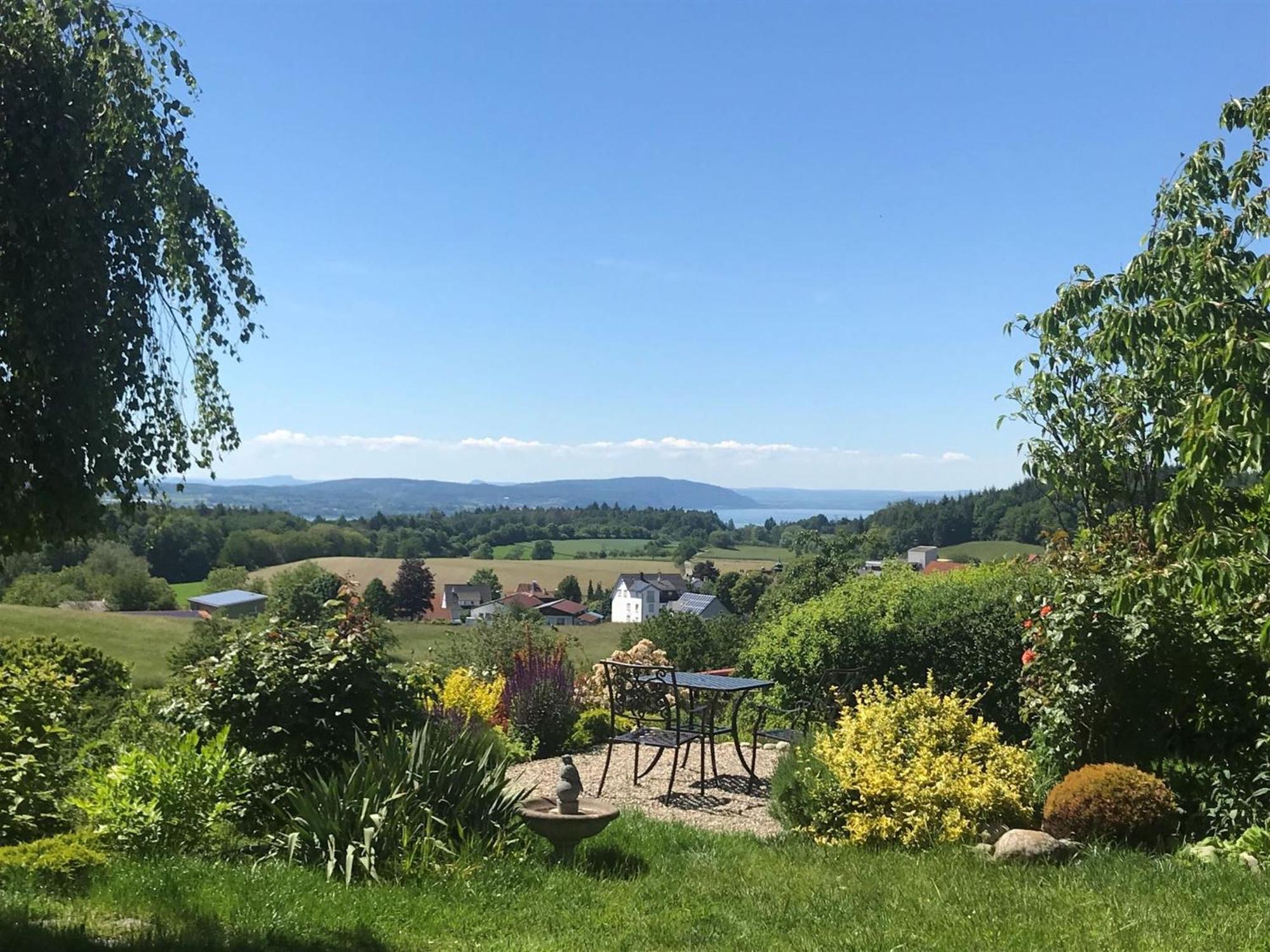 Lotte Und Helmut Klanner Lägenhet Daisendorf Exteriör bild